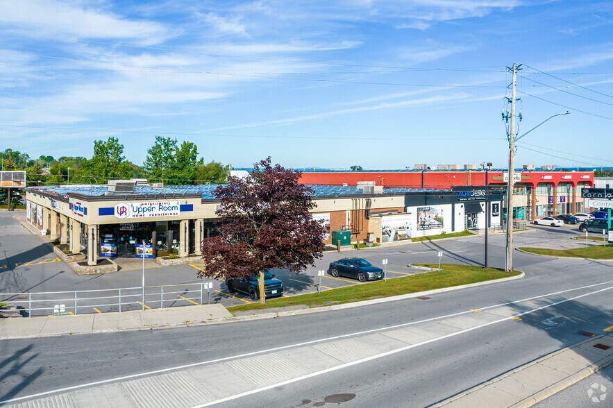 1344 Youville Dr, Ottawa, ON à louer - Photo de l’immeuble – Image 3 sur 8