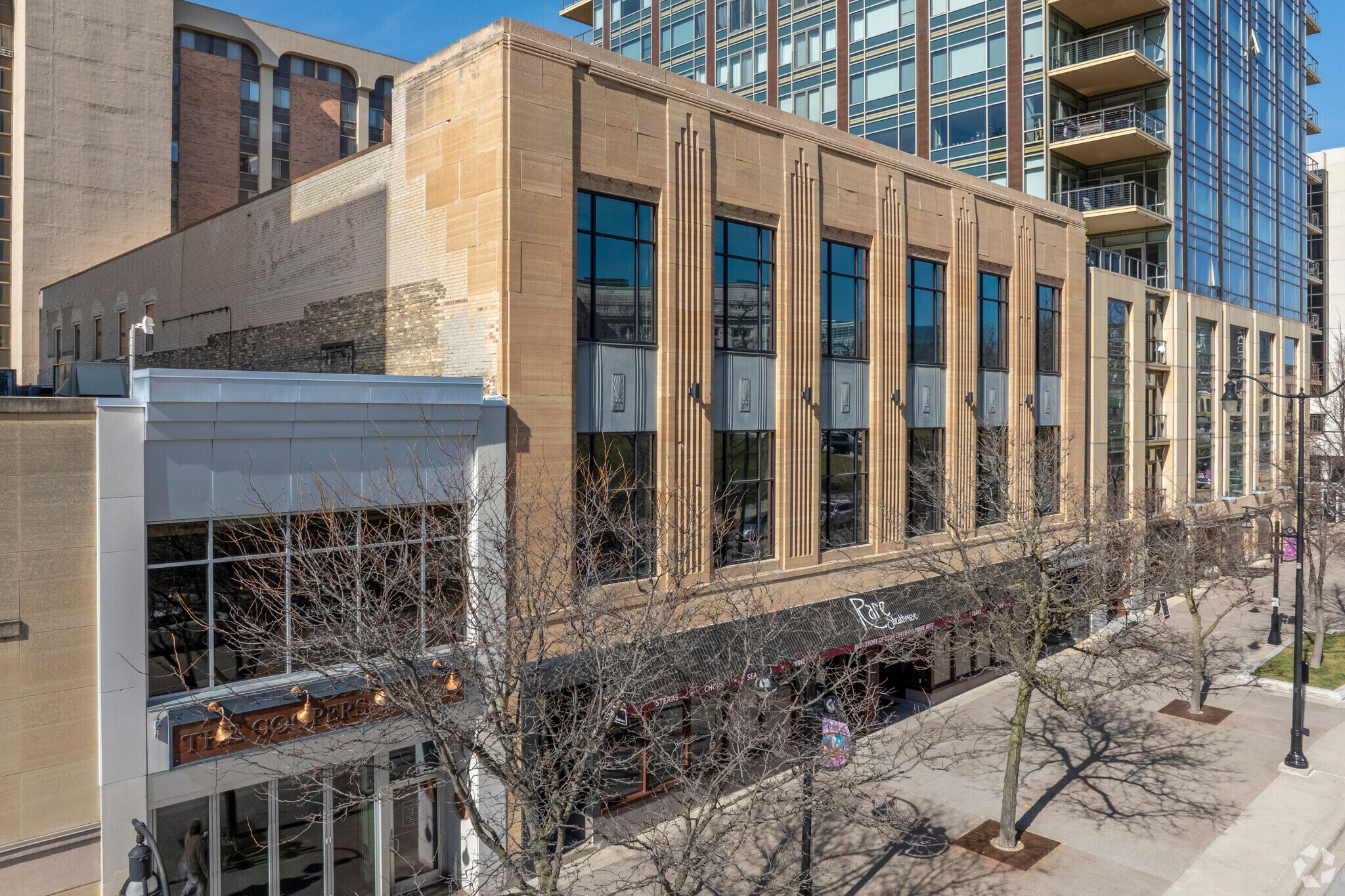 14 W Mifflin St, Madison, WI à louer Photo de l’immeuble– Image 1 sur 17