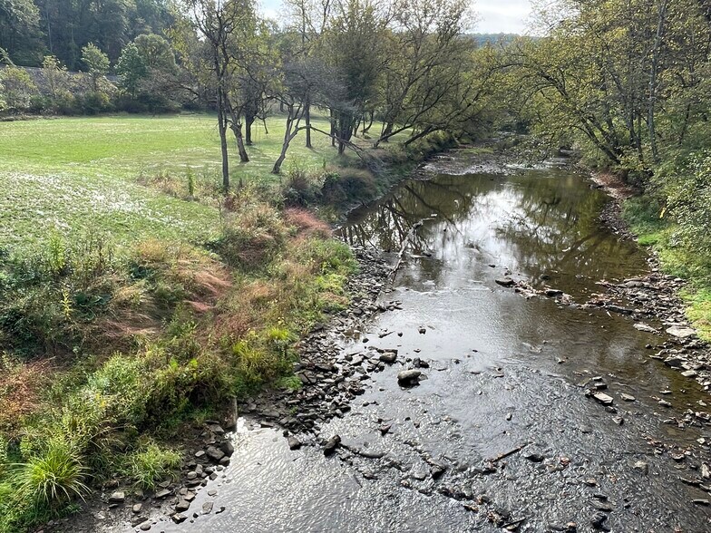 170 Renfrew Rd, Renfrew, PA à vendre - Photo de l’immeuble – Image 3 sur 9