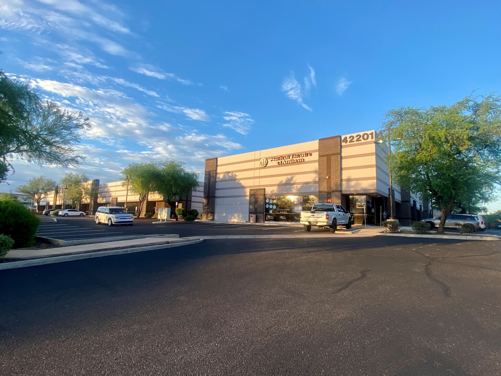42201 N 41st Dr, Phoenix, AZ à louer Photo principale– Image 1 sur 9