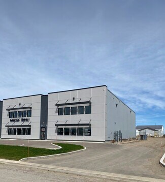 Plus de détails pour 1010 12 Av, Coaldale, AB - Local d'activités à louer