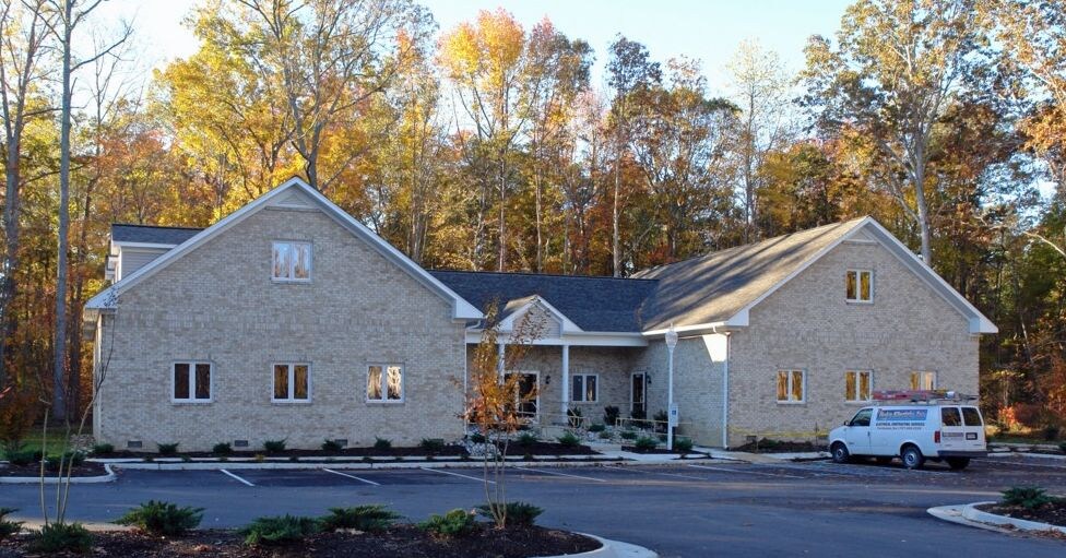 200 City Hall Ave, Poquoson, VA à vendre - Photo de l’immeuble – Image 2 sur 7