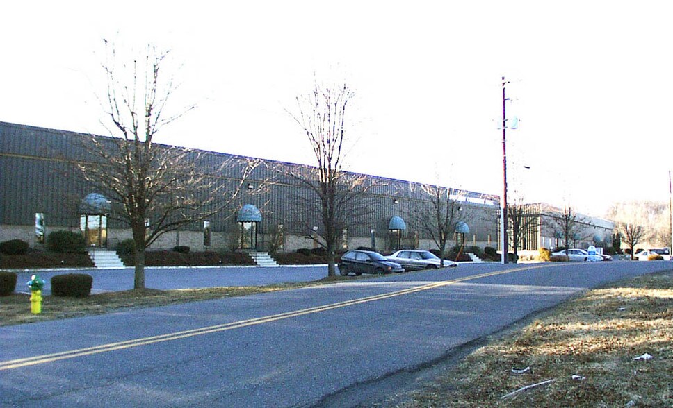 2650-2728 Lehigh St, Whitehall, PA à louer - Autre – Image 2 sur 7