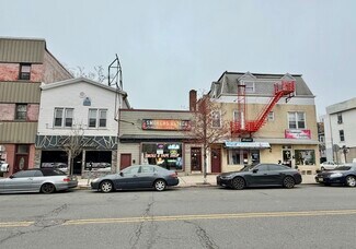 Plus de détails pour 718 Broadway, Bayonne, NJ - Logement à vendre