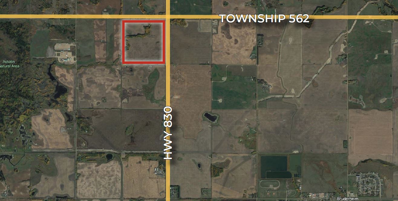 21012 Township Road 562, Strathcona County, AB à vendre Photo principale– Image 1 sur 4