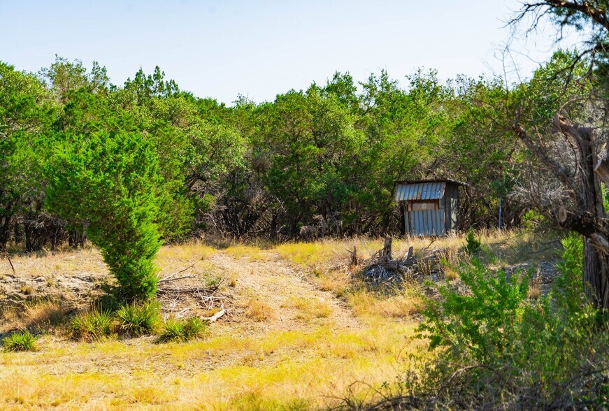 23401 Old Ferry Rd, Spicewood, TX à vendre - Photo de l’immeuble – Image 2 sur 29
