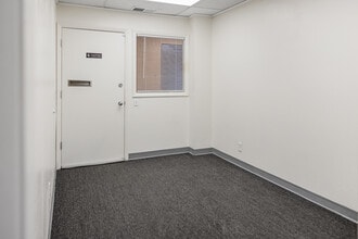 1826 E Platte Ave, Colorado Springs, CO à louer Photo intérieure– Image 2 sur 7