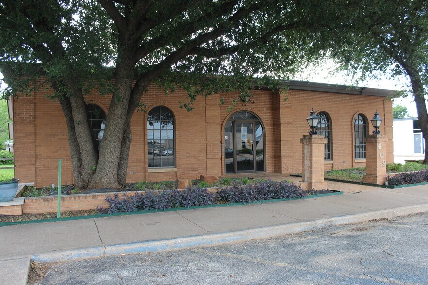 409 N Willis St, Abilene, TX à louer - Photo de l’immeuble – Image 2 sur 3