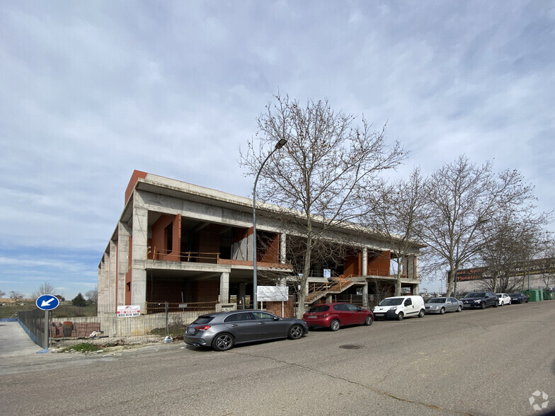 Industriel/Logistique dans Arroyomolinos, Madrid à vendre - Photo de l’immeuble – Image 2 sur 6