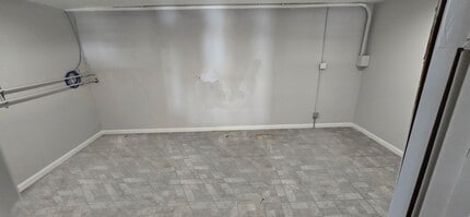 14807 Aetna St, Van Nuys, CA à louer Photo intérieure– Image 2 sur 4