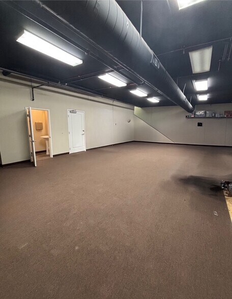 41663 Date St, Murrieta, CA à louer - Photo de l’immeuble – Image 2 sur 9