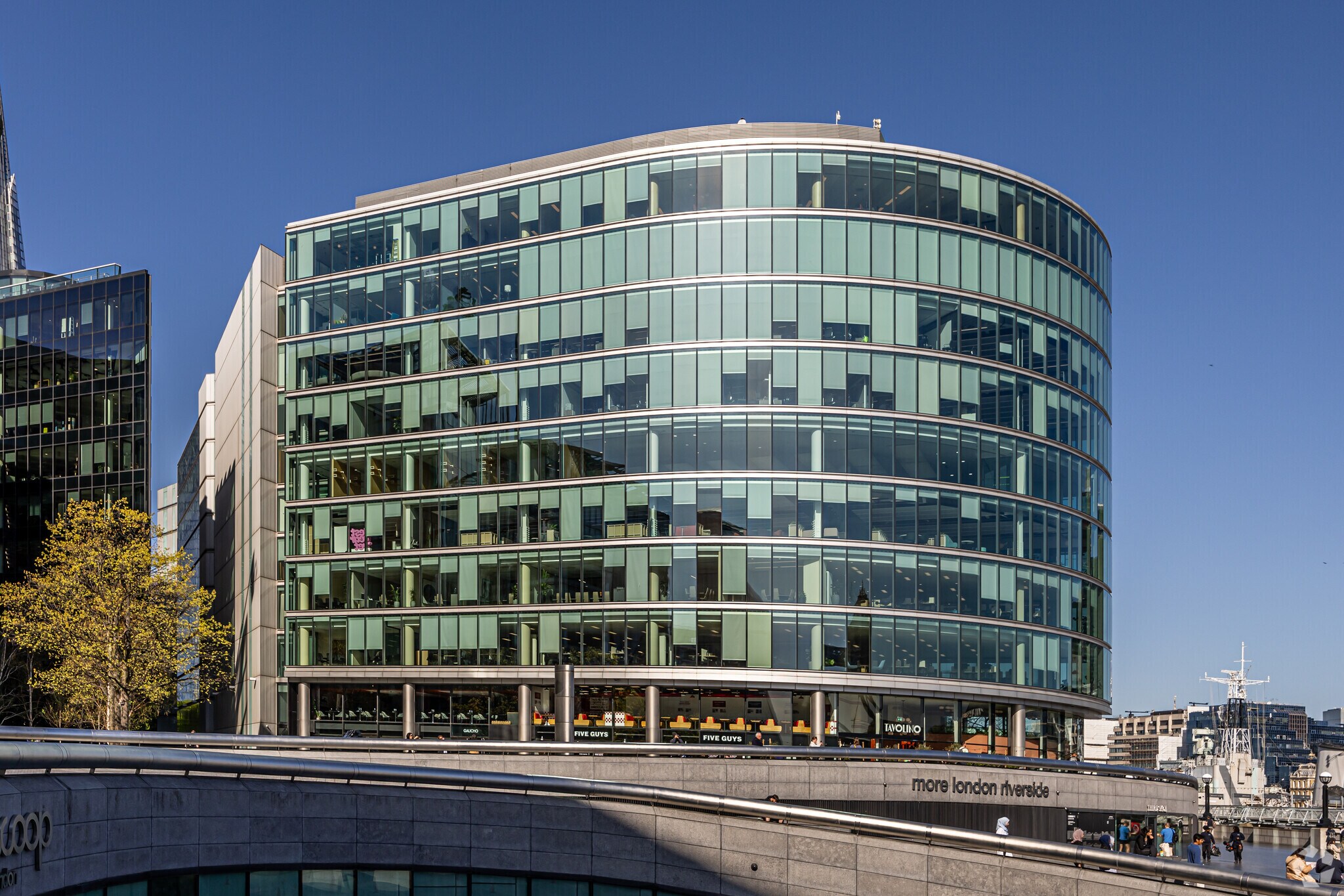 2 More London Riverside, Londres à louer Photo principale– Image 1 sur 9