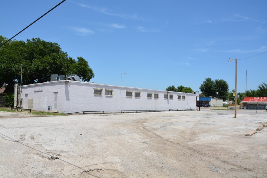 2820 Hemphill St, Fort Worth, TX à vendre - Photo de l’immeuble – Image 3 sur 4