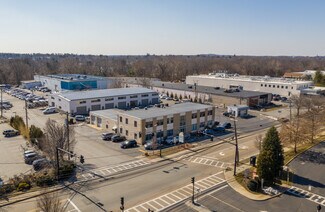 Plus de détails pour 600 Pleasant St, Watertown, MA - Bureau/Local commercial à louer