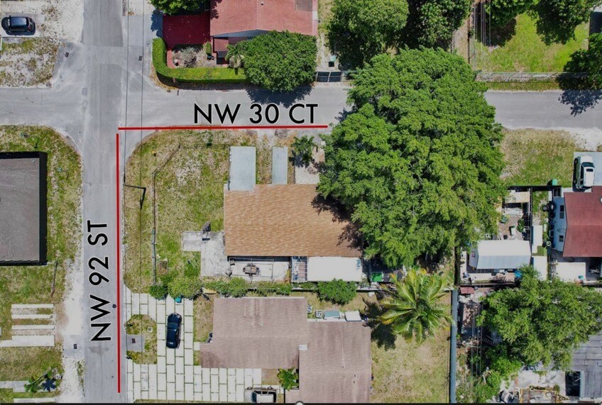 3066 NW 92nd St  &  9164-9174 NW 30 ct, Miami, FL à vendre - Photo de l’immeuble – Image 2 sur 42