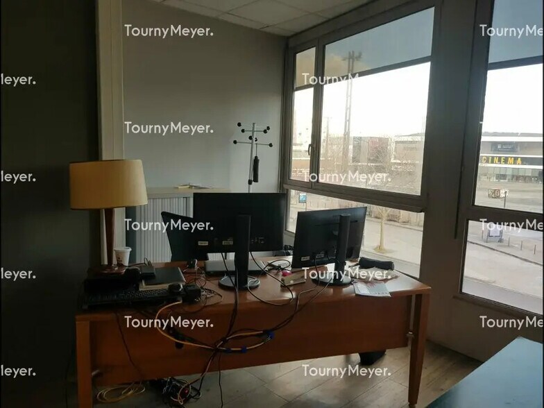 Bureau dans Rennes à louer - Photo de l’immeuble – Image 2 sur 5