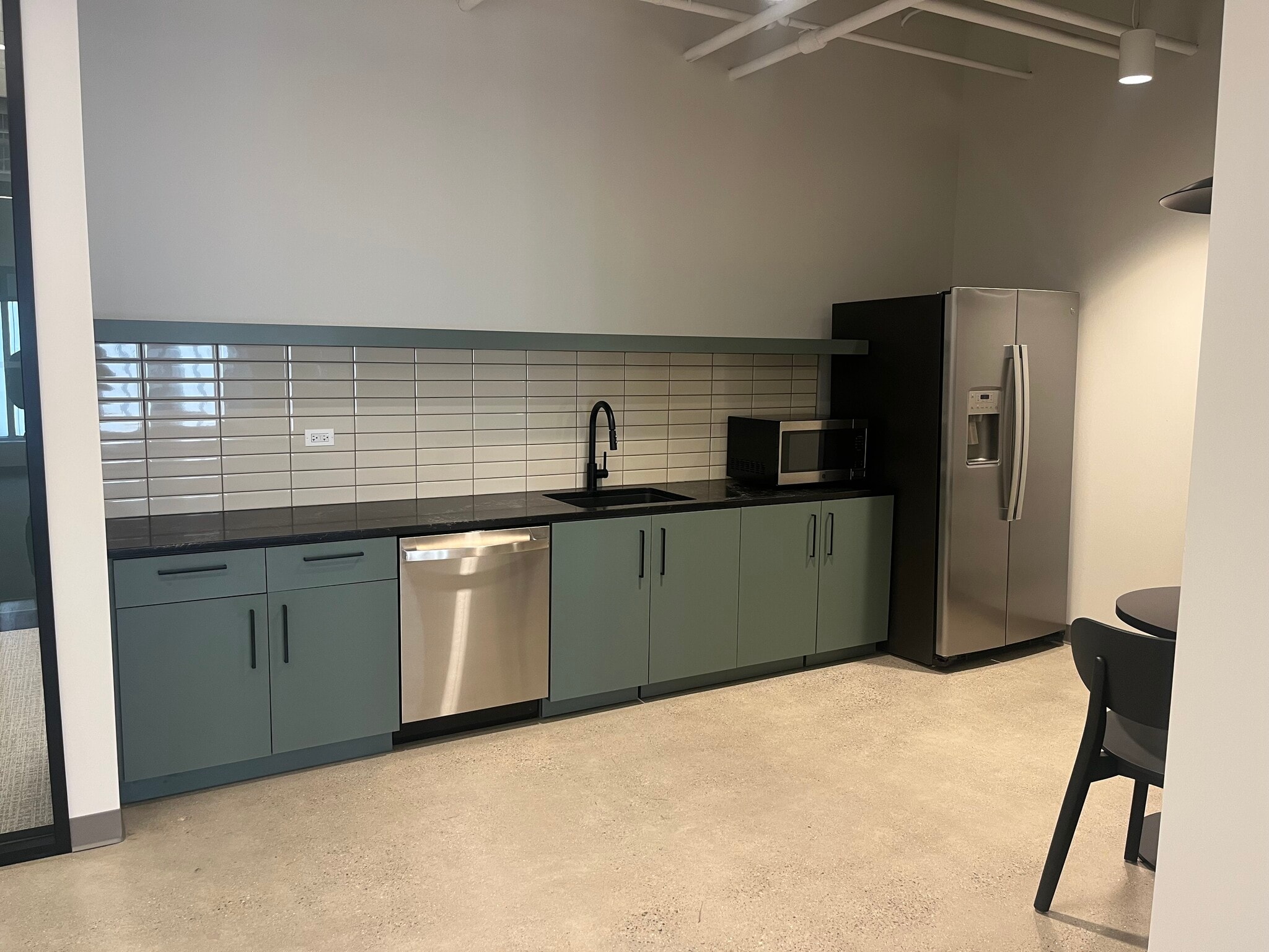 190 S La Salle St, Chicago, IL à louer Photo de l’immeuble– Image 1 sur 4