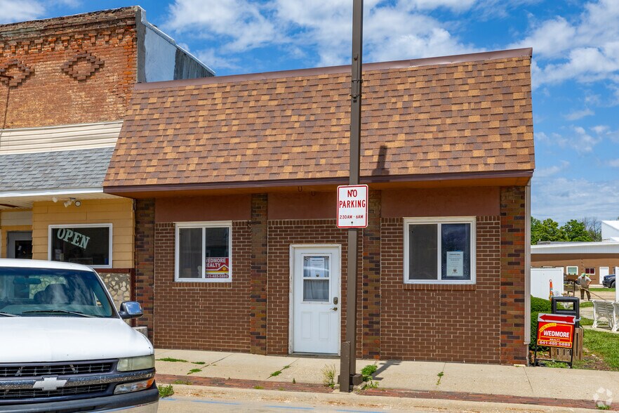 215 W 3rd St, Tama, IA à vendre - Photo de l’immeuble – Image 2 sur 2