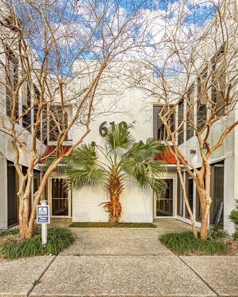 619 Jefferson Hwy, Baton Rouge, LA à louer - Photo de l’immeuble – Image 3 sur 7