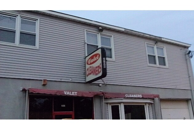 666-668 Mantoloking Rd, Brick, NJ à vendre - Photo de l’immeuble – Image 2 sur 9
