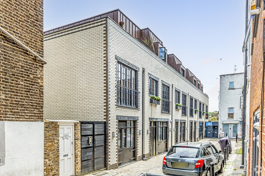 Pratt Mews, Londres à louer - Photo principale – Image 1 sur 6
