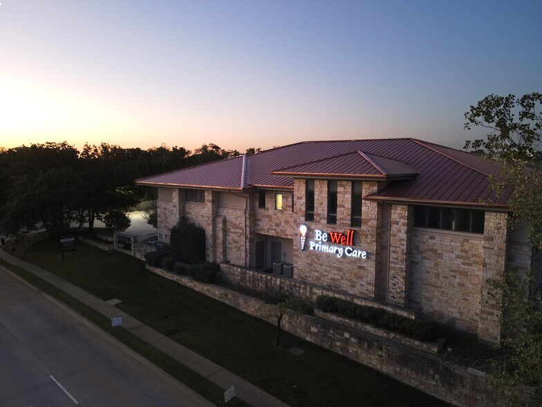 3200 Colorado Blvd, Denton, TX à louer - Photo de l’immeuble – Image 1 sur 15