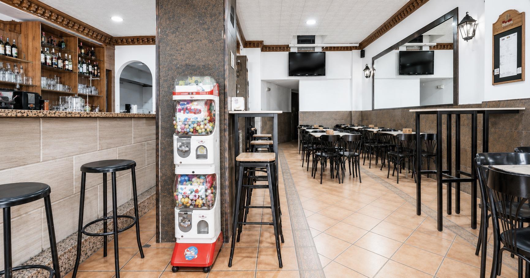 Local commercial dans La Zubia à vendre Photo intérieure– Image 1 sur 13