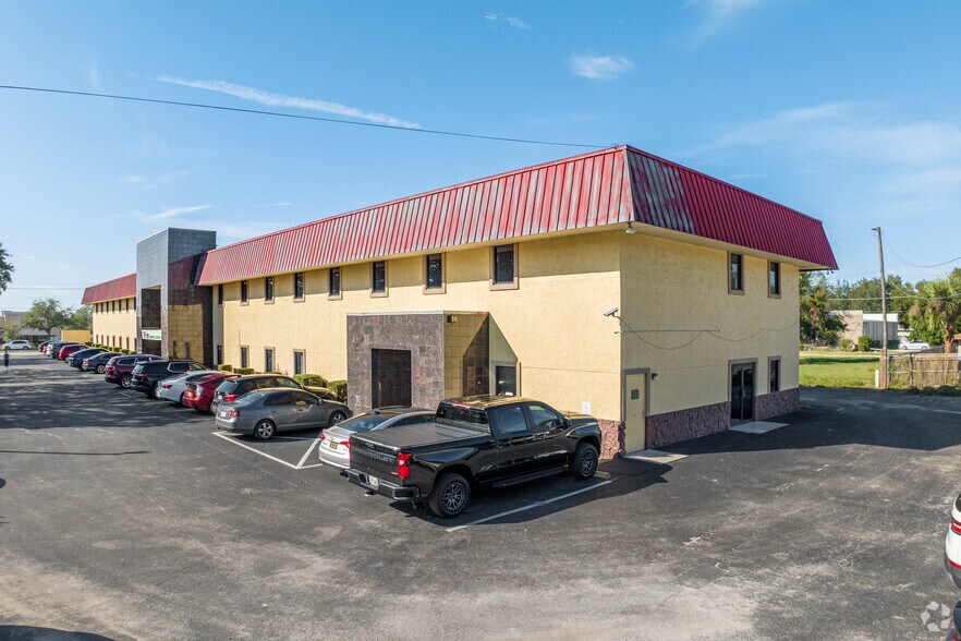 950 1st St S, Winter Haven, FL à vendre - Photo de l’immeuble – Image 3 sur 10
