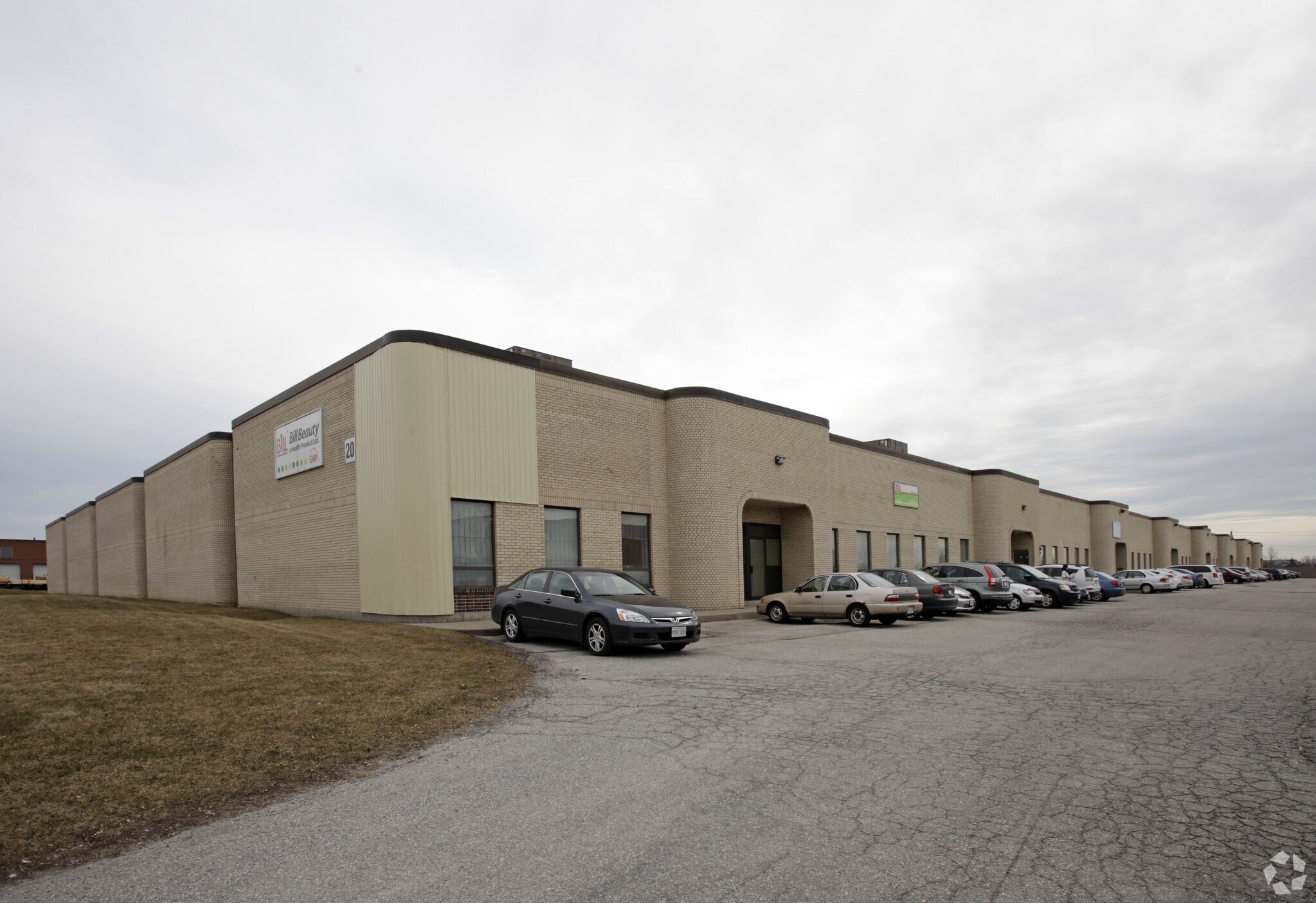 20 Melford Dr, Toronto, ON à louer Photo principale– Image 1 sur 3