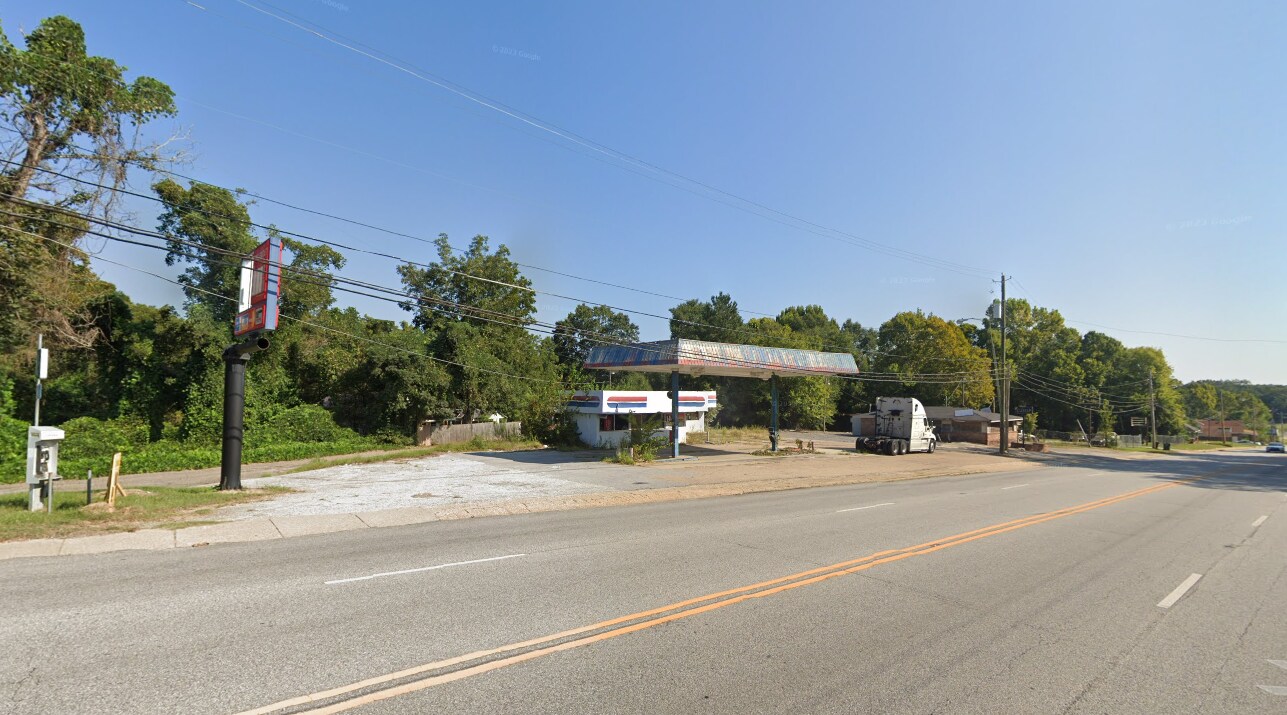 501 E Martin Luther King Hwy, Tuskegee, AL à vendre Photo principale– Image 1 sur 3