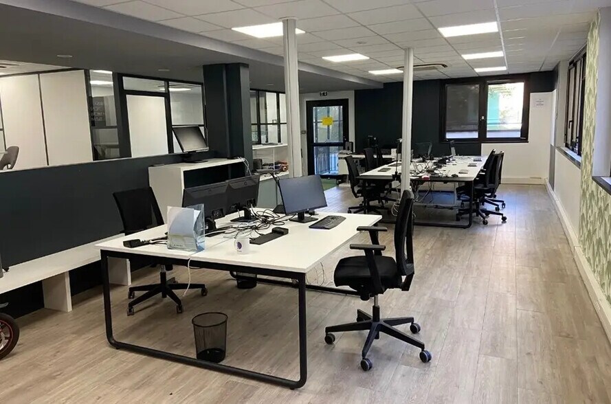 95-97 Rue De Bellevue, Boulogne-Billancourt à louer - Photo de l’immeuble – Image 2 sur 9