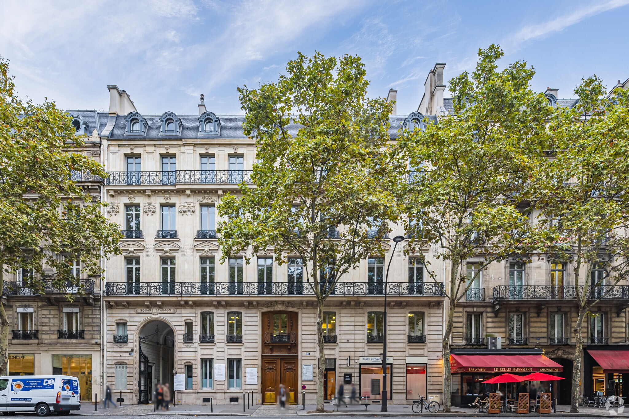 148 Boulevard Haussmann, Paris à louer Photo principale– Image 1 sur 8
