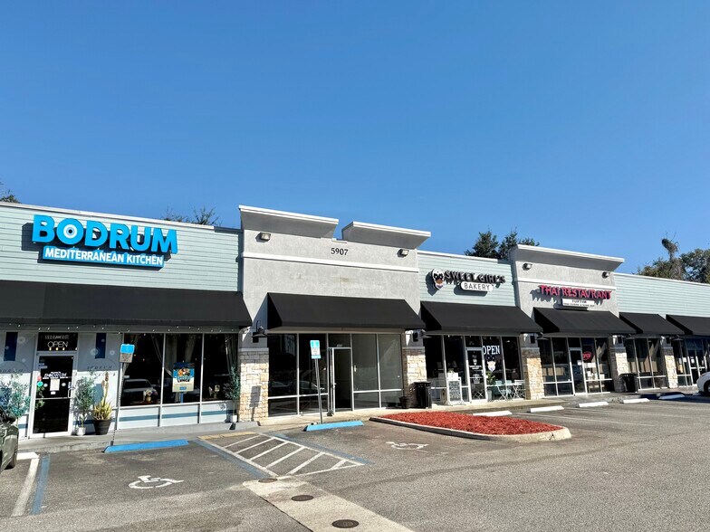 5907 Roosevelt Blvd, Jacksonville, FL à louer - Photo de l’immeuble – Image 2 sur 8