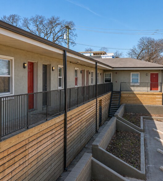 1216-1220 Lewis St, Nashville, TN à vendre - Photo de l’immeuble – Image 3 sur 11