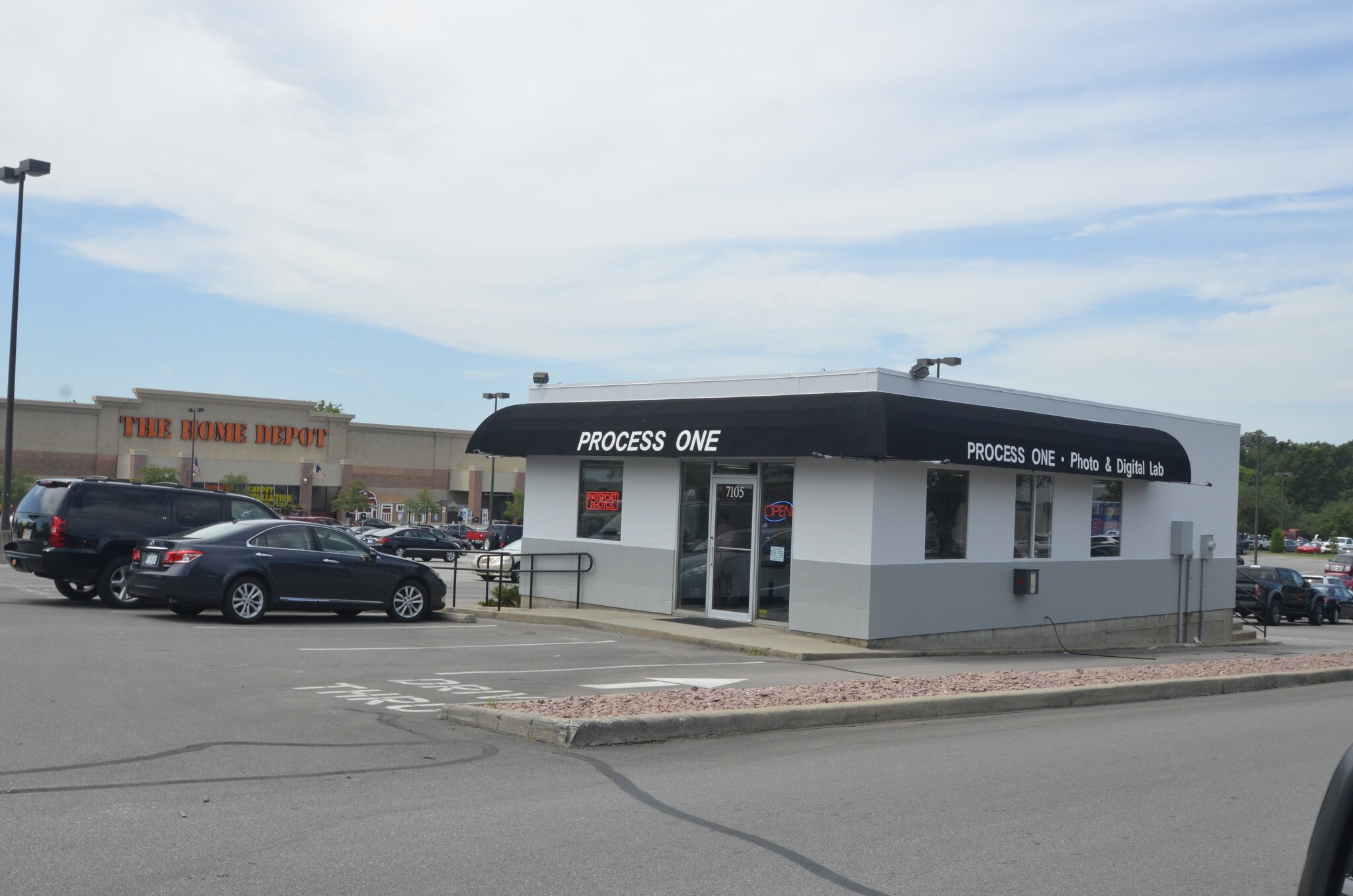 7105 W 95th St, Overland Park, KS à vendre Photo principale– Image 1 sur 2