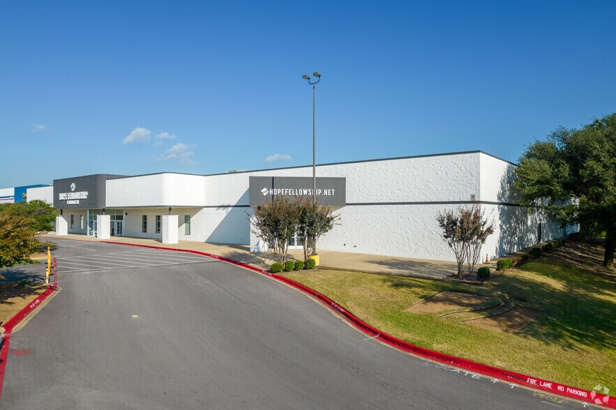 1820-2020 N Central Expy, McKinney, TX à louer - Photo principale – Image 3 sur 12