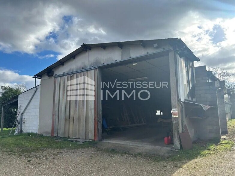 Industriel/Logistique dans Draveil à vendre - Photo de l’immeuble – Image 2 sur 6