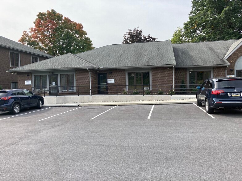 1450 E Boot Rd, West Chester, PA à vendre - Photo de l’immeuble – Image 2 sur 14