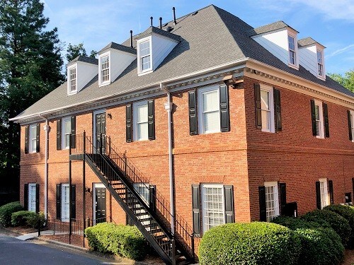 3841 Holcomb Bridge Rd, Peachtree Corners, GA à louer - Photo de l’immeuble – Image 3 sur 11