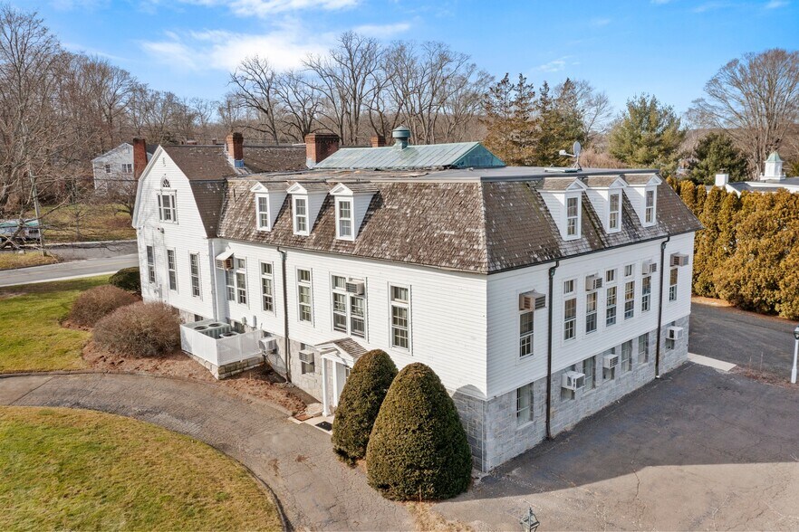 31 N Main St, Essex, CT à louer - Photo de l’immeuble – Image 2 sur 40