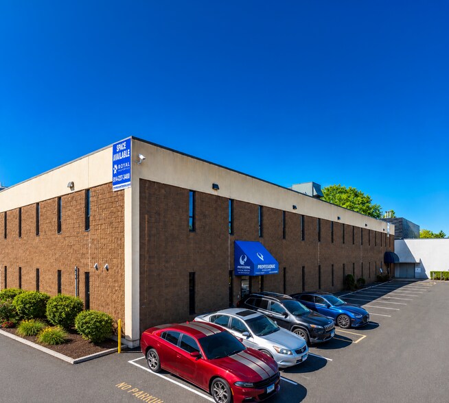 83 Harvard Ave, Stamford, CT à louer - Photo de l’immeuble – Image 2 sur 3
