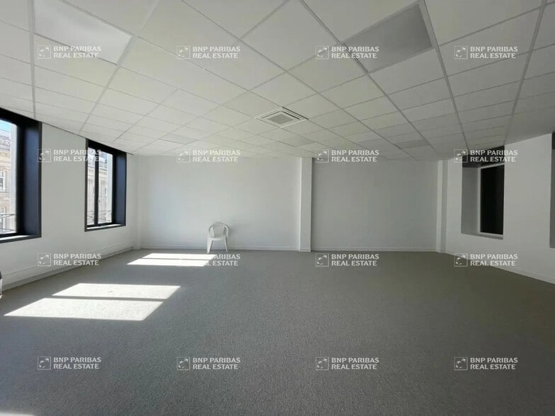 84 Rue Nationale, Lille à louer - Photo de l’immeuble – Image 3 sur 8