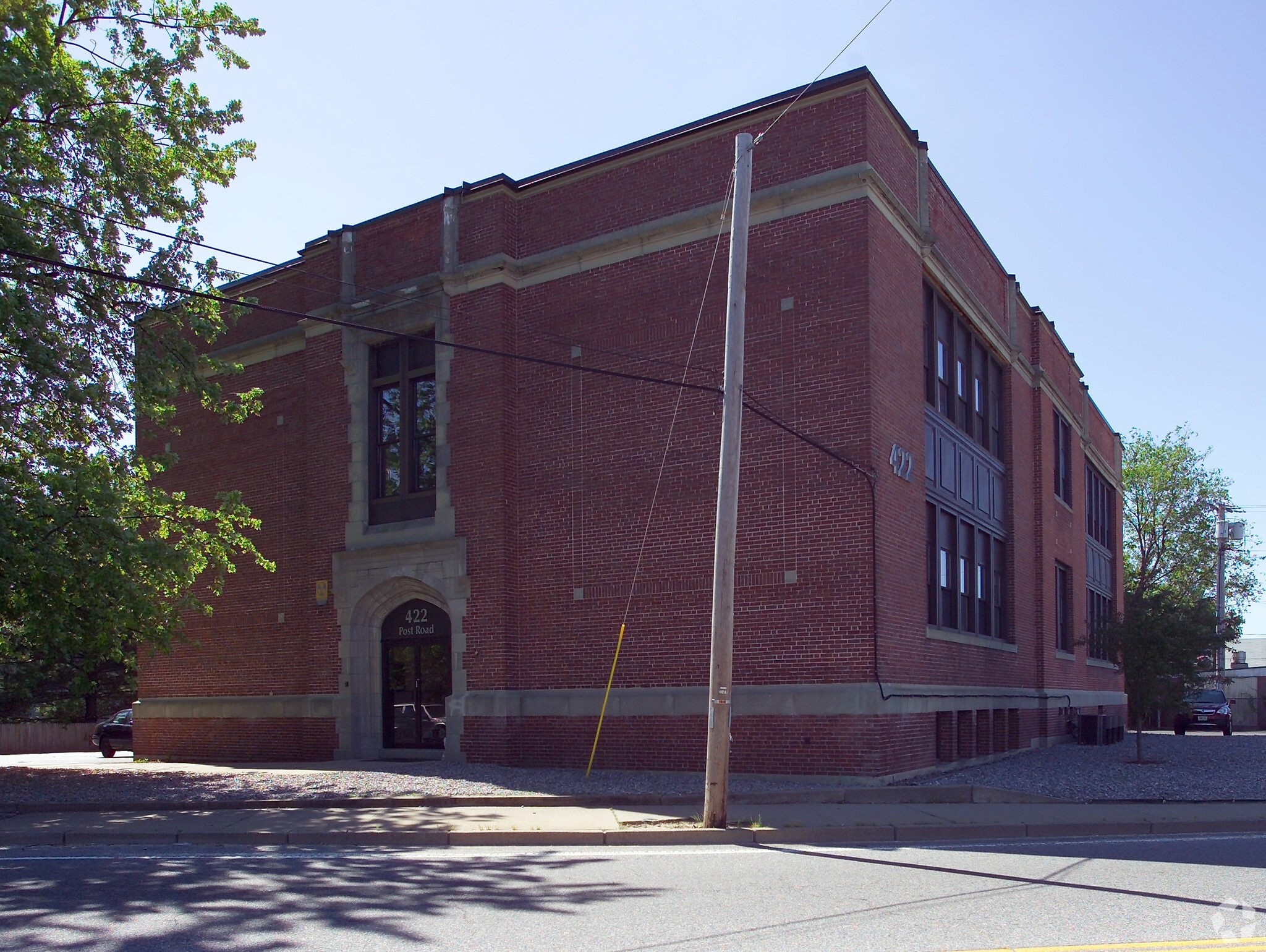 422 Post Rd, Warwick, RI à louer Photo principale– Image 1 sur 30