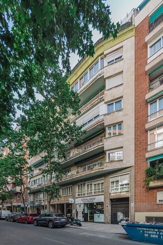 Plus de détails pour Calle de Edgar Neville, Madrid - Logement à vendre
