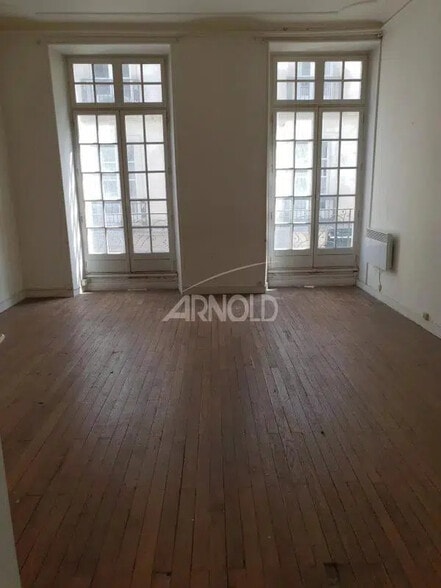 Bureau dans Nantes à louer - Photo de l’immeuble – Image 1 sur 5