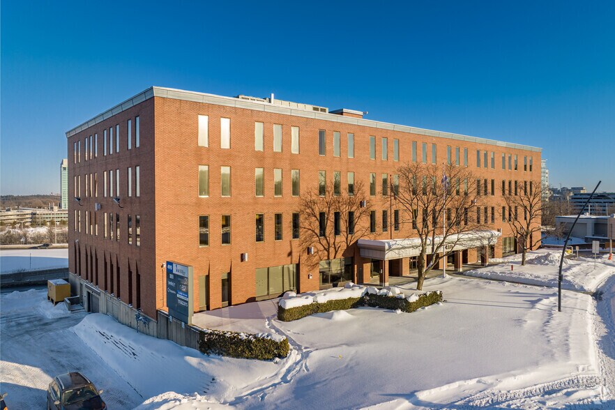 490 Boul Saint-Joseph, Gatineau, QC à louer - Photo principale – Image 1 sur 8