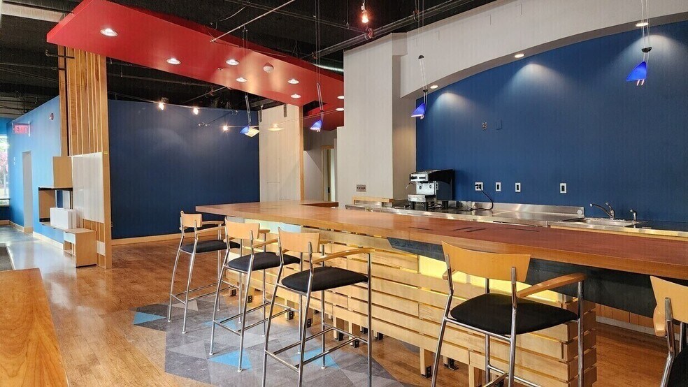 304 W 4th St, Royal Oak, MI à louer - Photo intérieure – Image 2 sur 2