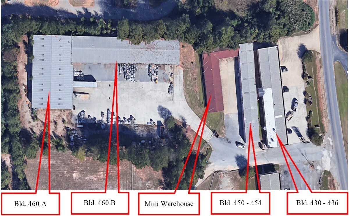 Owner / User Investment Deal Carrollton portefeuille de 3 biens à vendre sur LoopNet.fr Photo principale– Image 1 sur 3