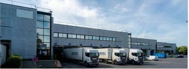 Plus de détails pour Bureau, Industriel/Logistique à louer
