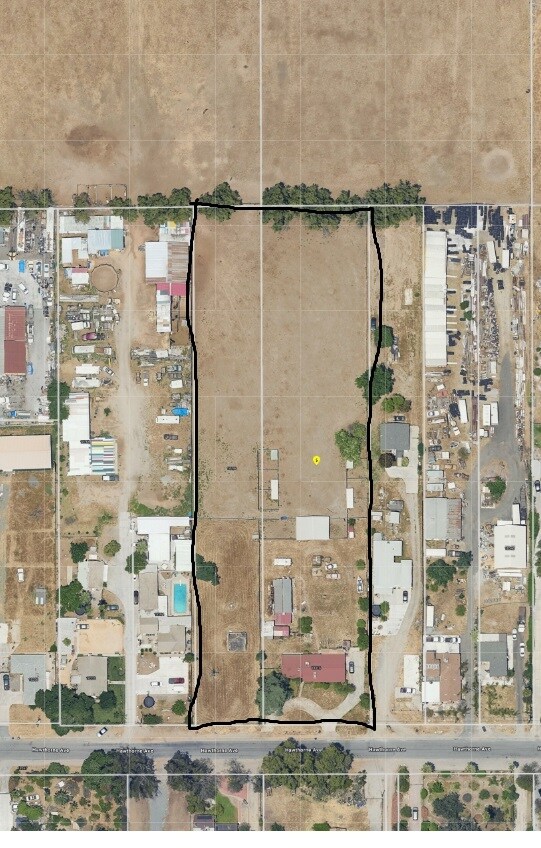 18296 Hawthorne Ave, Bloomington, CA à vendre Photo de l’immeuble– Image 1 sur 2